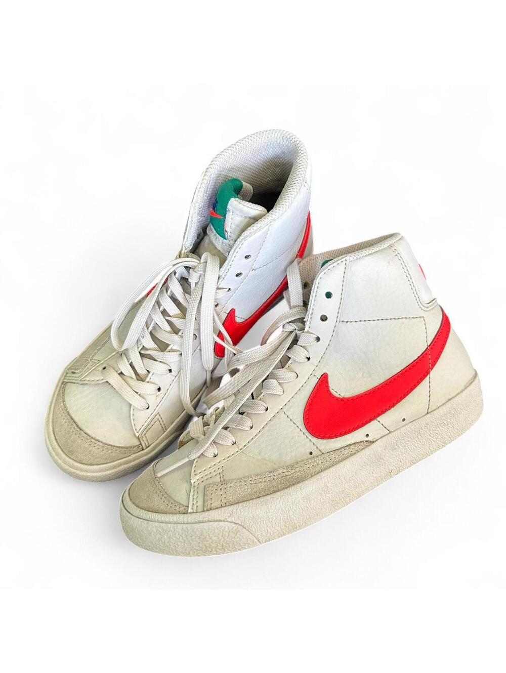 Nike Blazer Mid '77, Youth Size 4Y / Women's Size 5.5-6.